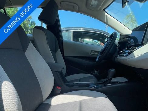 Used 2023 Toyota Corolla LE FWD image 4