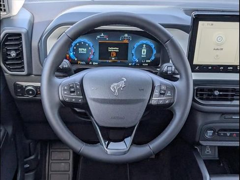 New 2025 Ford Bronco Sport Heritage w/ Convenience Package image 9