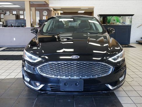 Used 2019 Ford Fusion Titanium image 20