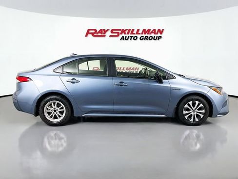 Used 2020 Toyota Corolla LE image 6