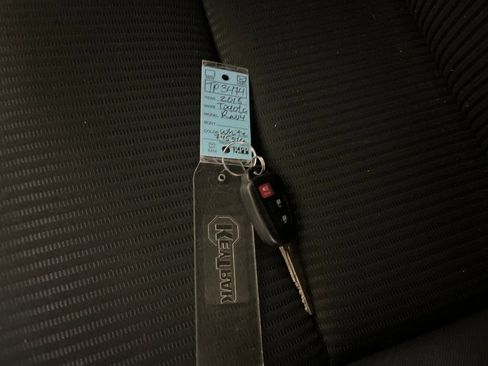 Used 2018 Toyota RAV4 LE w/ All Weather Liner Package image 79