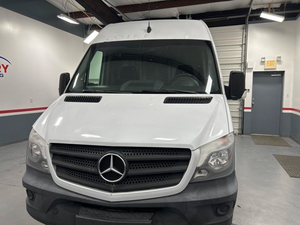 Used 2016 Mercedes-Benz Sprinter 2500 image 11