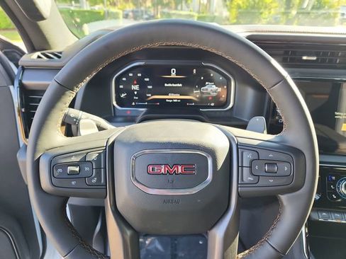 New 2026 GMC Sierra 1500 AT4 w/ Technology Package AWD/4WD image 21