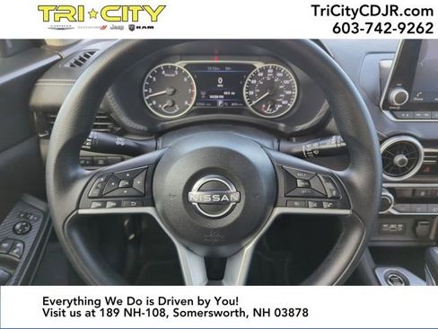 Used 2024 Nissan Sentra SV image 18