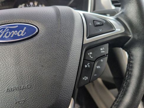 Certified 2017 Ford Fusion Energi SE image 25