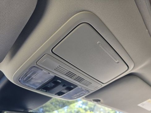 New 2027 Honda Odyssey EX-L image 23