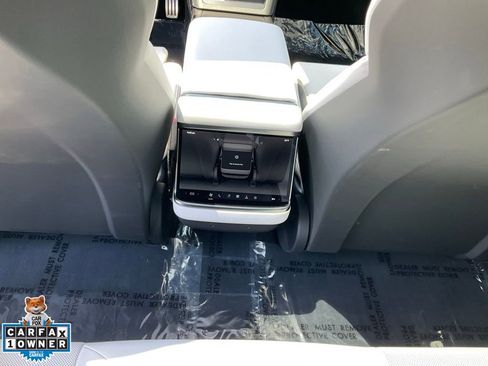 Used 2026 Tesla Model S Plaid AWD/4WD image 36