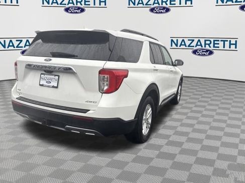 Used 2023 Ford Explorer XLT w/ Equipment Group 202A image 7