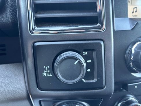 Used 2017 Ford F150 XLT w/ Equipment Group 302A Luxury image 34