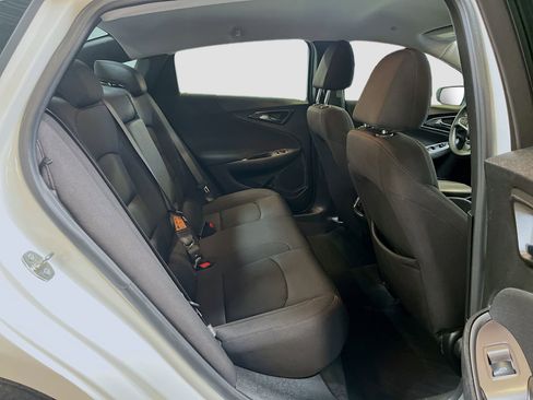Used 2024 Chevrolet Malibu LT image 26