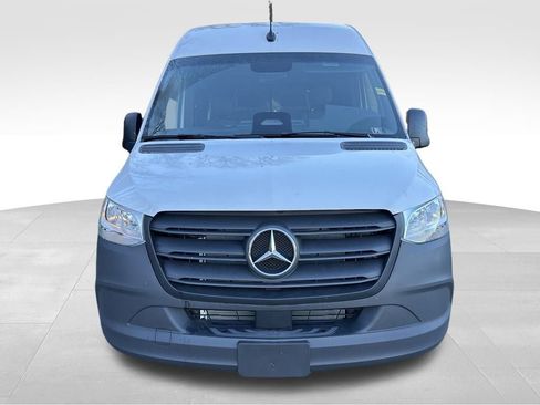 New 2025 Mercedes-Benz Sprinter 2500 image 8