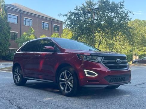 Used 2017 Ford Edge Sport w/ Equipment Group 401A AWD/4WD image 3