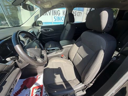 Used 2019 Chevrolet Traverse LT AWD/4WD image 13