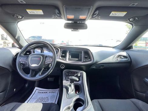 Used 2017 Dodge Challenger SXT RWD image 23