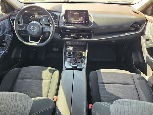 Used 2021 Nissan Rogue SV AWD/4WD image 15