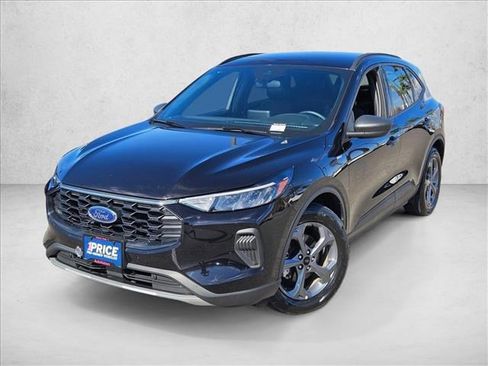 Used 2025 Ford Escape ST-Line image 1