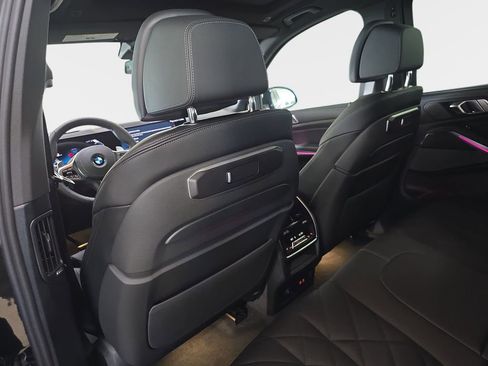 New 2026 BMW X5 M60i w/ Executive Package image 11