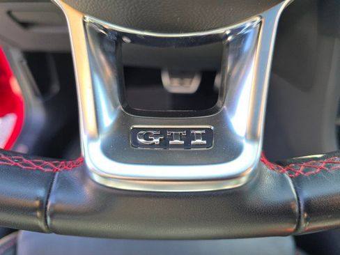 Used 2021 Volkswagen GTI SE image 30