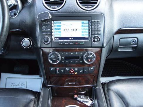 Used 2008 Mercedes-Benz GL 550 4MATIC image 21