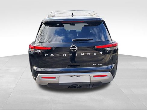 New 2025 Nissan Pathfinder SL w/ SL Premium Package image 4