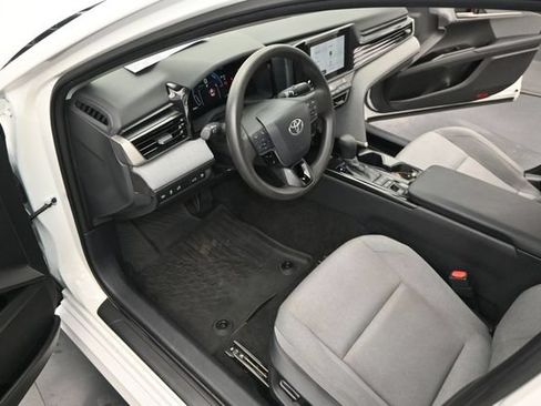 Used 2025 Toyota Camry LE w/ Convenience Package FWD image 6