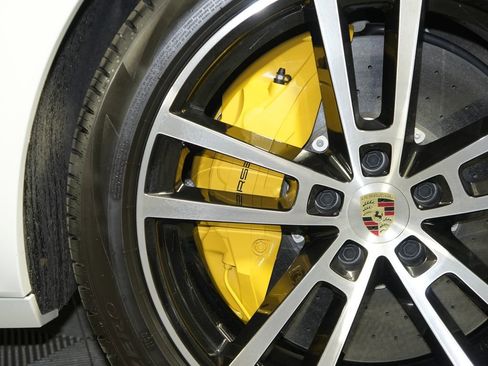 Certified 2024 Porsche Cayenne Turbo image 48