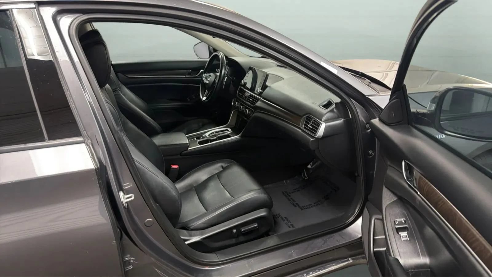 Used 2018 Honda Accord EX-L image 20