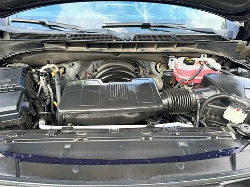 Used 2022 GMC Yukon SLT w/ SLT Premium Package image 34