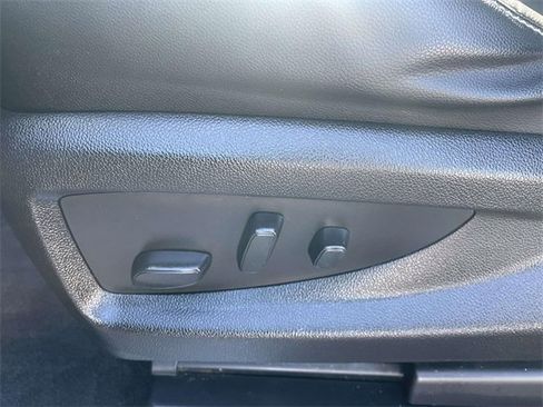 Used 2020 Chevrolet Tahoe Premier image 16