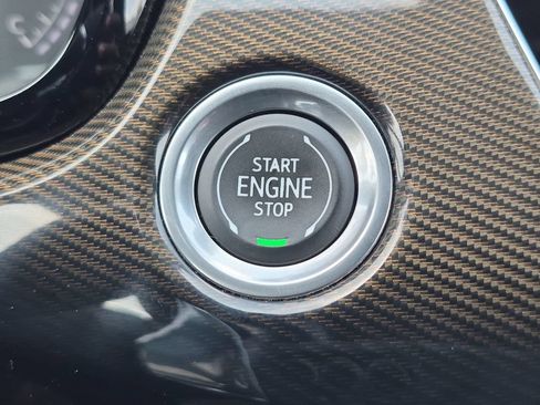 Used 2024 Cadillac XT6 Sport w/ Platinum Package AWD/4WD image 26