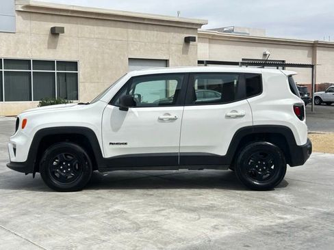 Used 2022 Jeep Renegade Sport image 4