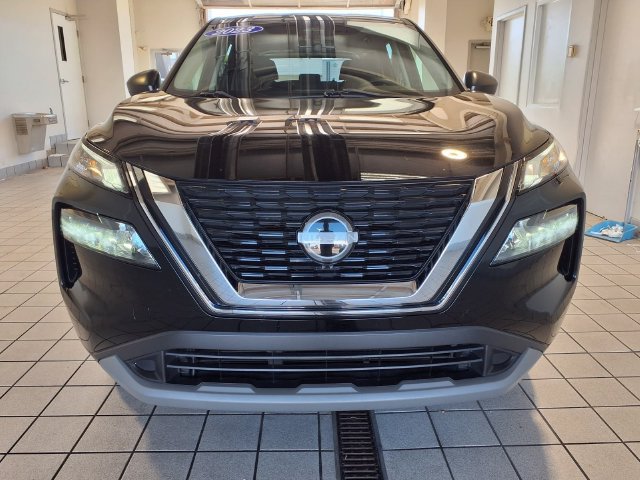 Used 2023 Nissan Rogue S AWD/4WD image 5