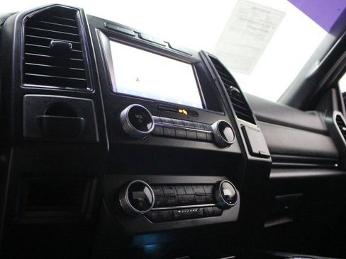 Used 2021 Ford Expedition Limited RWD image 15