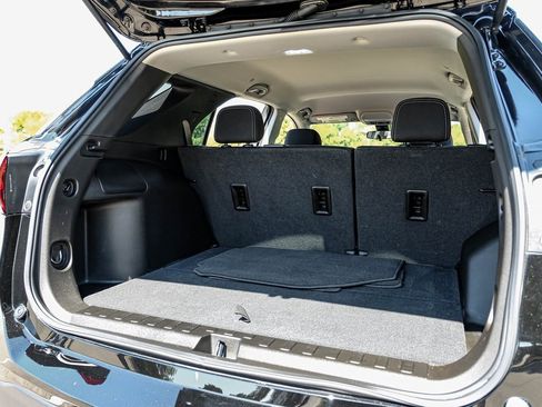 Used 2022 Chevrolet Equinox LS image 53