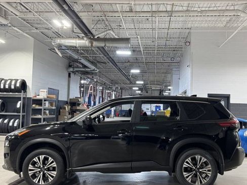 Used 2023 Nissan Rogue SV AWD/4WD image 22