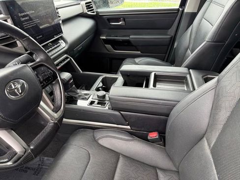 Used 2024 Toyota Tundra Limited w/ TRD Off-Road Package AWD/4WD image 25