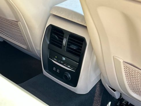 Used 2019 BMW 330i Sedan RWD image 50