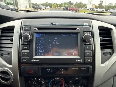 Used 2013 Toyota Tacoma 4x4 Double Cab w/ TRD Sport Pkg image 26
