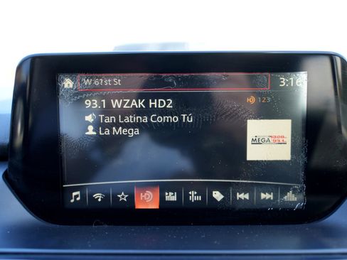 Used 2016 MAZDA MAZDA6 Grand Touring w/ GT Technology Package image 38