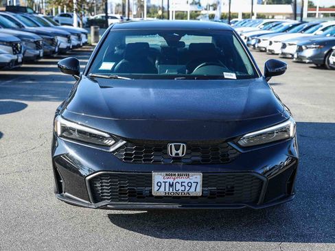 Certified 2025 Honda Civic Sport image 2