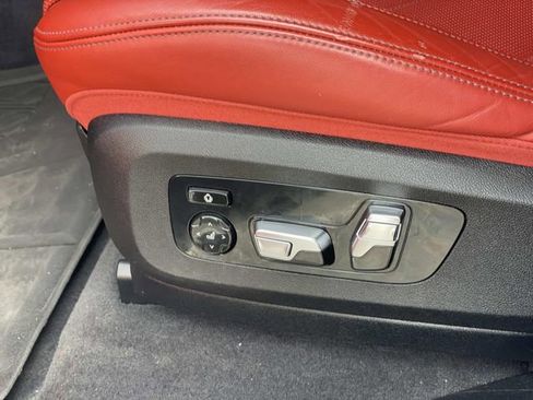 Used 2023 BMW XM image 20