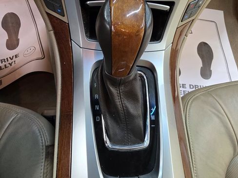 Used 2010 Cadillac CTS Luxury RWD image 30