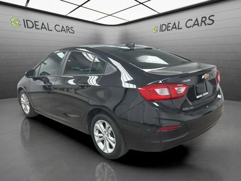 Used 2019 Chevrolet Cruze LS w/ LS Convenience Package FWD image 7