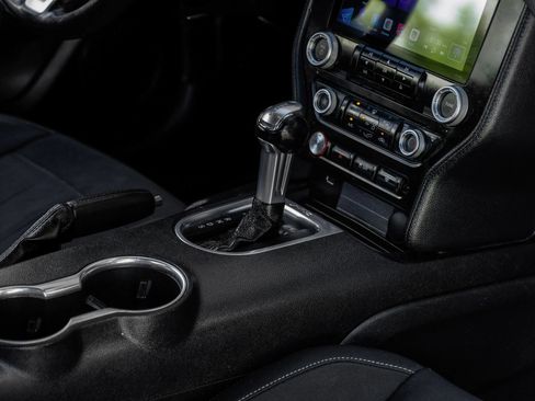 Used 2019 Ford Mustang GT RWD image 28