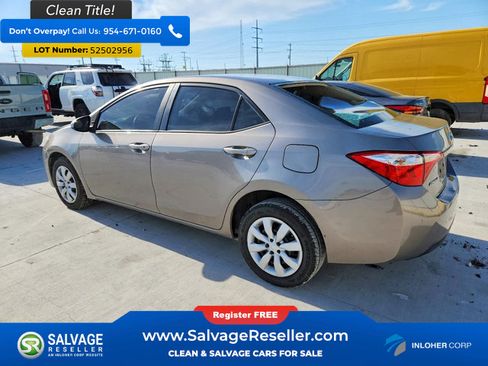 Used 2015 Toyota Corolla LE FWD image 3