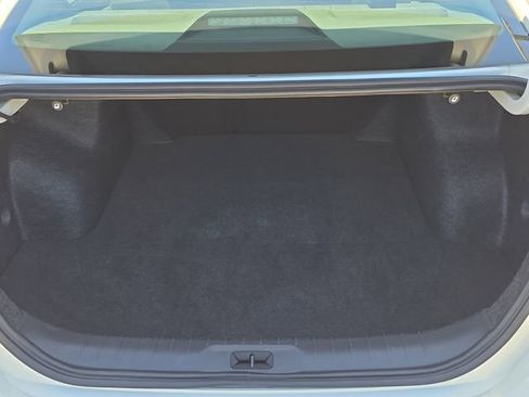 Certified 2025 Nissan Altima 2.5 SR FWD image 10