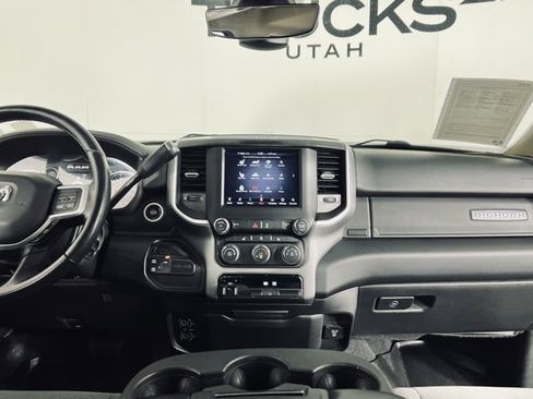 Used 2020 RAM 3500 Big Horn w/ Towing Technology Group image 28