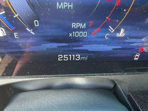 Used 2024 Chevrolet Traverse Z71 w/ Enhanced Driving Package AWD/4WD image 14