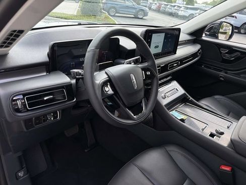 New 2026 Lincoln Aviator 2WD image 14