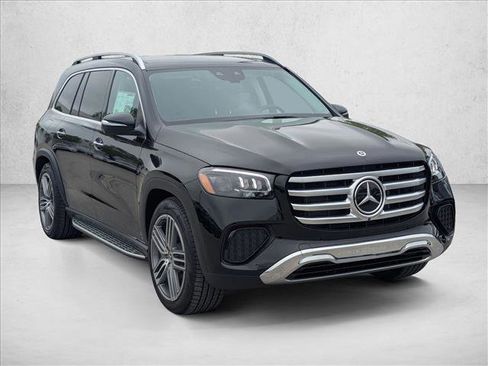 New 2026 Mercedes-Benz GLS 450 4MATIC image 6